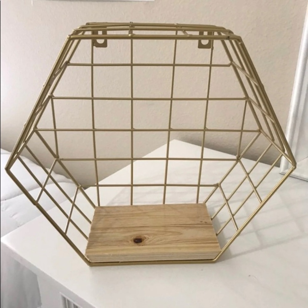 Gold grid wall shelf